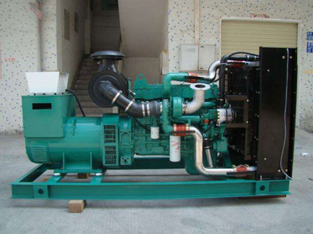 雁江1100kw康明斯柴油发电机组图片 雁江1100kw康明斯柴油发电机组图片